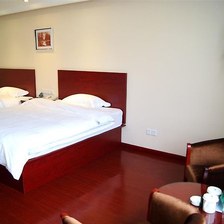 Greentree Inn Shanghai Wild Zoo Dachuan Freeway Express Hotel Екстериор снимка